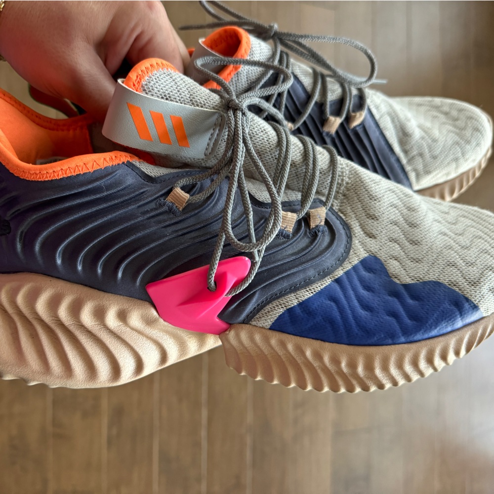 Adidas sneakers size 11
Worn once